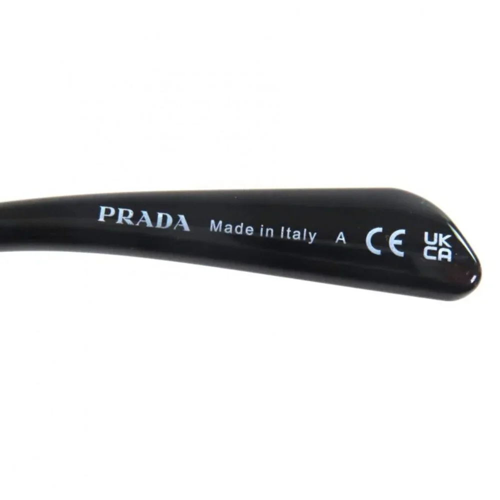 Prada this authentic